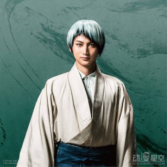 《鬼灭之刃》舞台剧曝定妆海报 全员登场气势十足