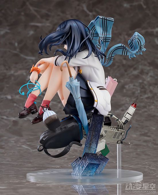 《SSSS.GRIDMAN》宝多六花手办 短裙和小肉腿是绝配