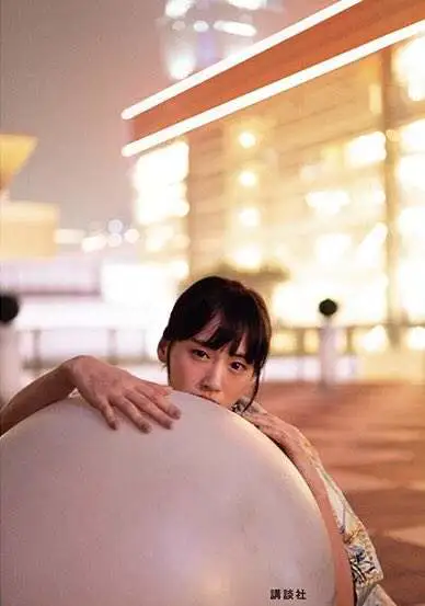绫濑遥写真集「遥的异世界」赏析，最强治愈系日本女星名至实归