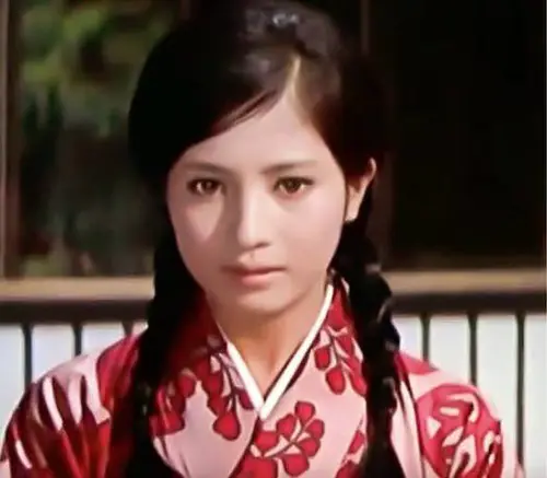 2h：能让你感叹「原来她这么漂亮的啊…」的日本女演员