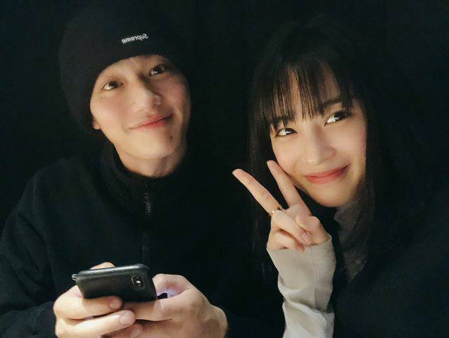 野村周平和广濑丝丝关系很好的样子