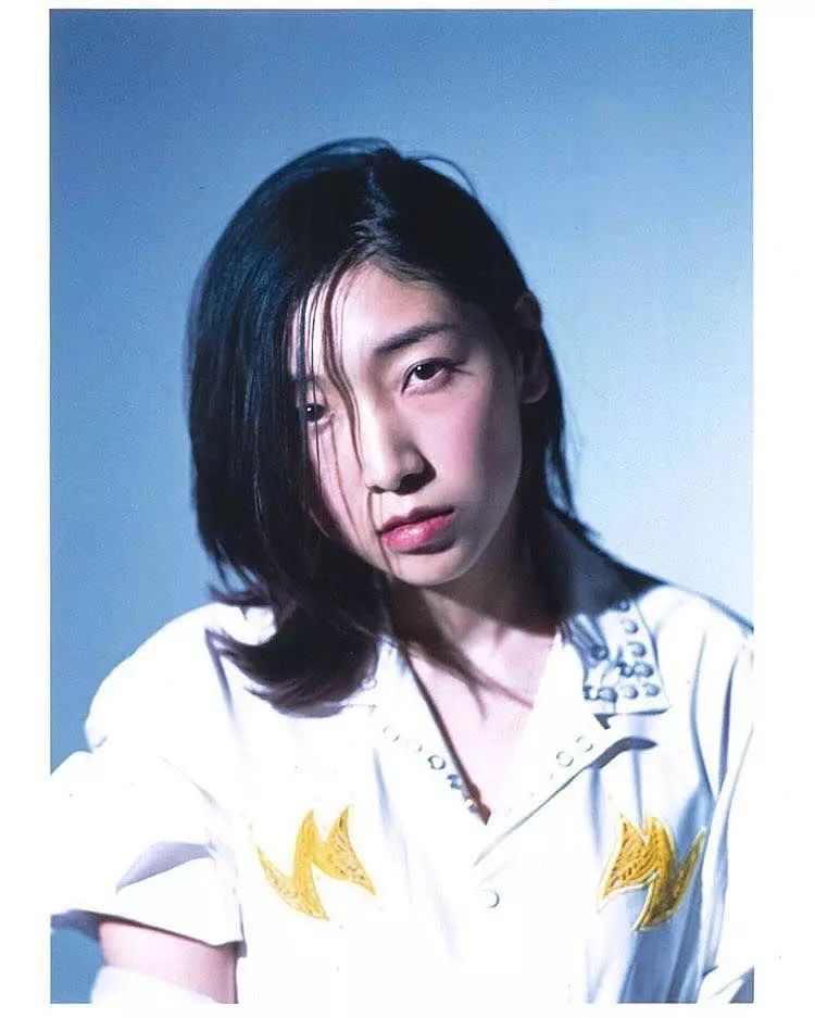 她们的美貌让人感觉高攀不起